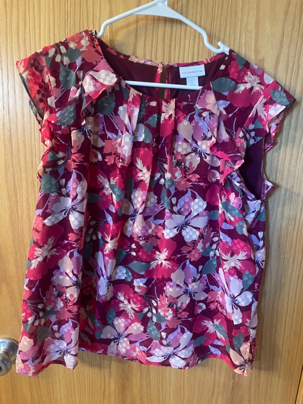 Liz Claiborne Berry Floral Ruffle Sleeve Blouse
